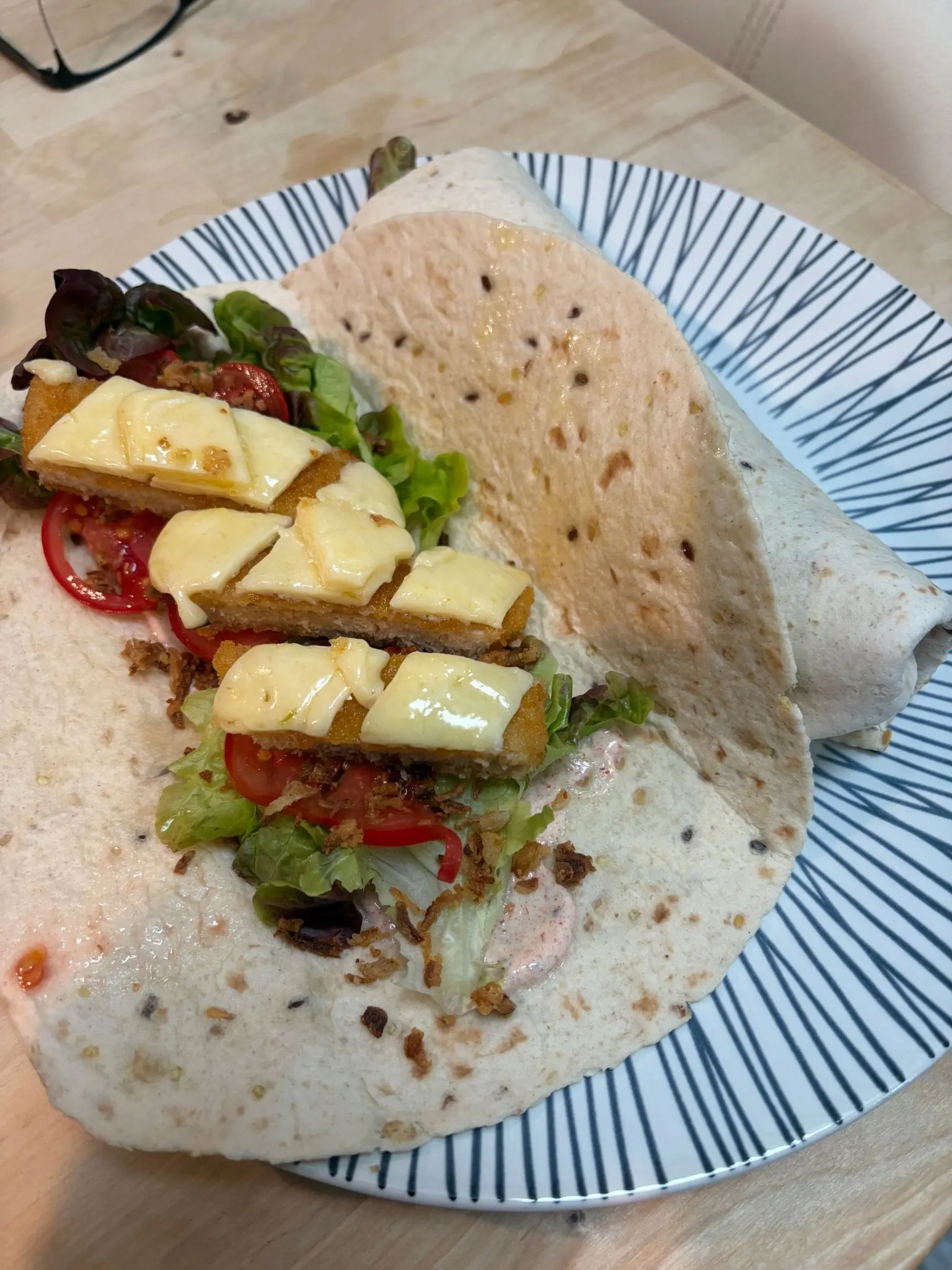 Wrap pané cheddar