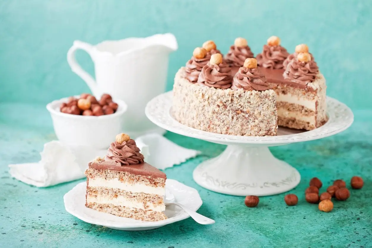 Gâteau moelleux aux noisettes